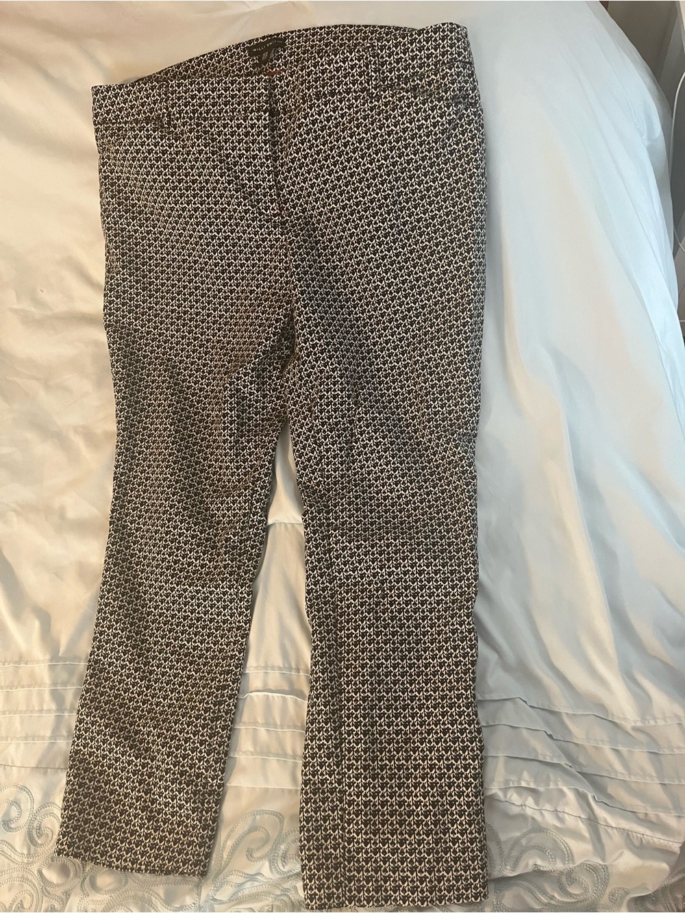 Willi Smith Black & White Patterned anklet pants